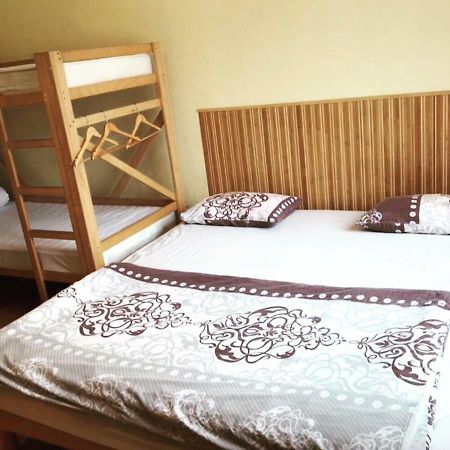 Like Hostel Chernivtsi Luaran gambar