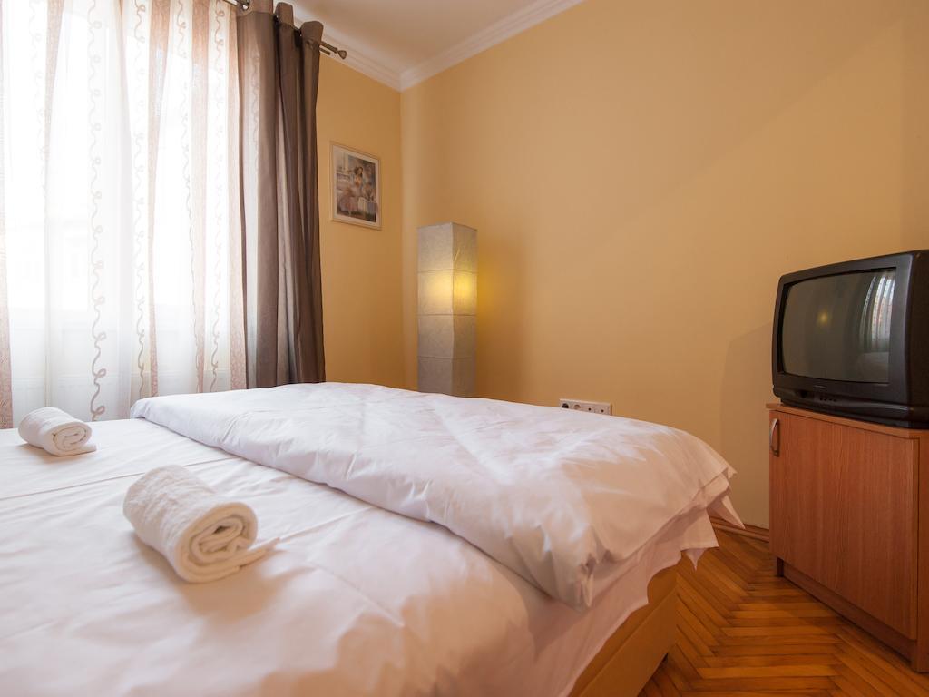 Like Hostel Chernivtsi Bilik gambar