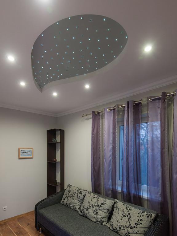 Like Hostel Chernivtsi Luaran gambar